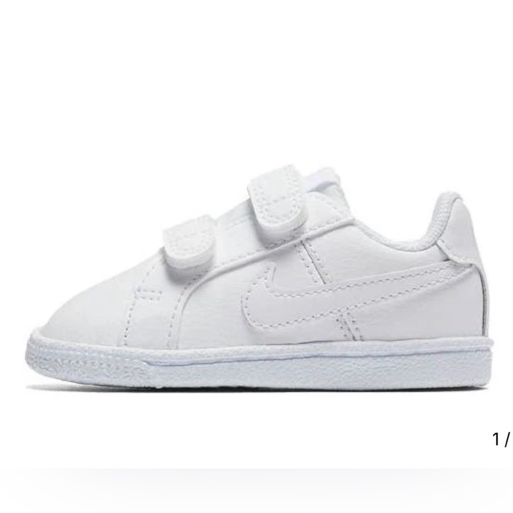 NIB Nike Court Royale Kids Sneakers - White